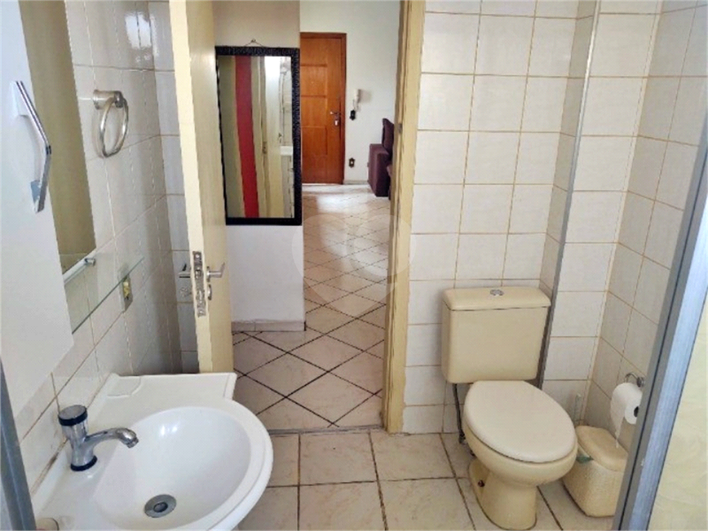 Apartamento à venda com 2 quartos, 69m² - Foto 12