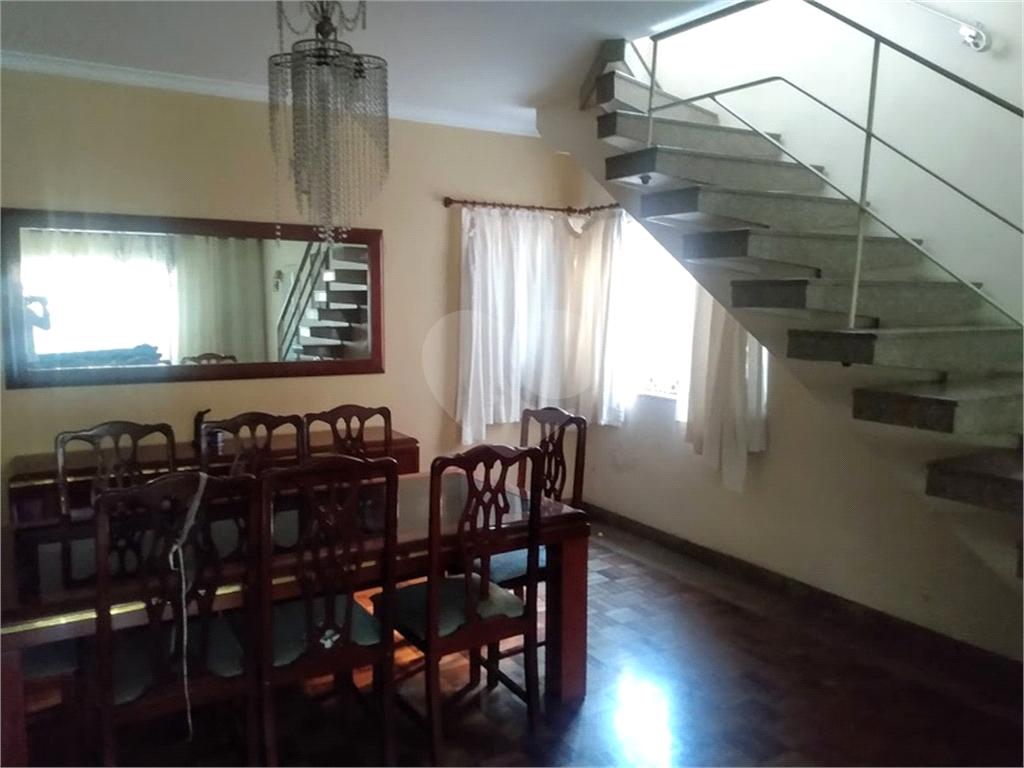 Sobrado à venda com 4 quartos, 330m² - Foto 11