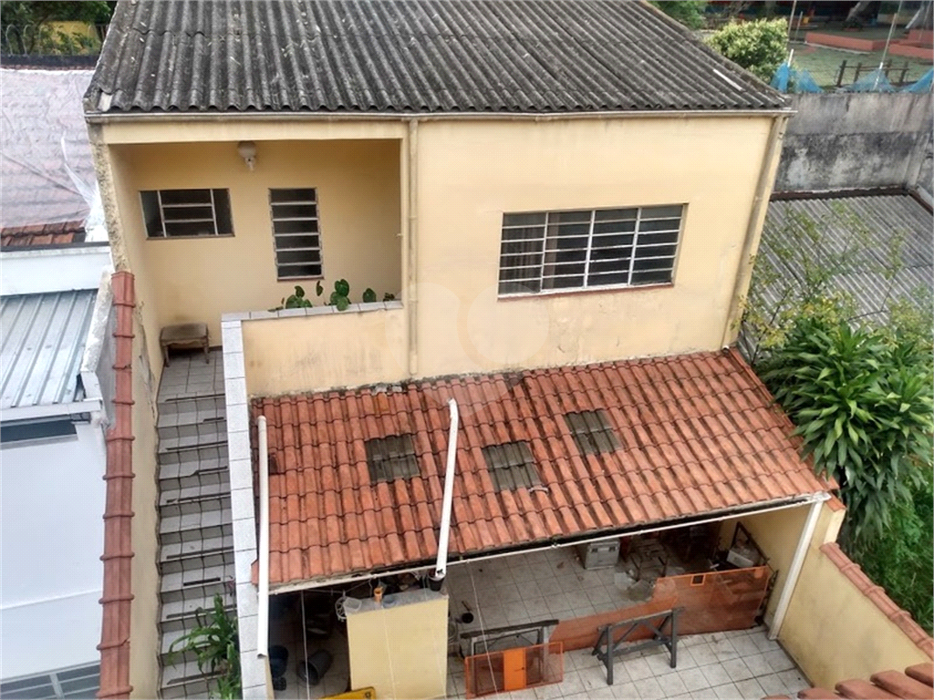 Sobrado à venda com 4 quartos, 330m² - Foto 1