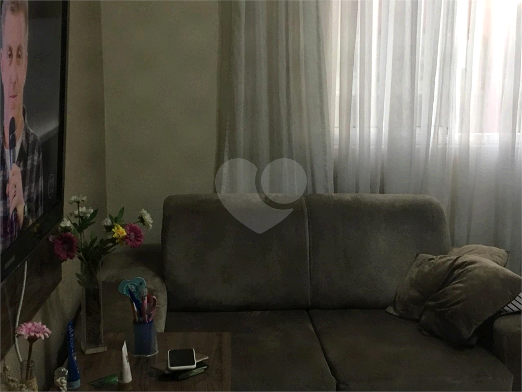 Casa Verde 1 dormitório sala cozinha com lavanderia piso frio em todos os cômodos se vaga garage