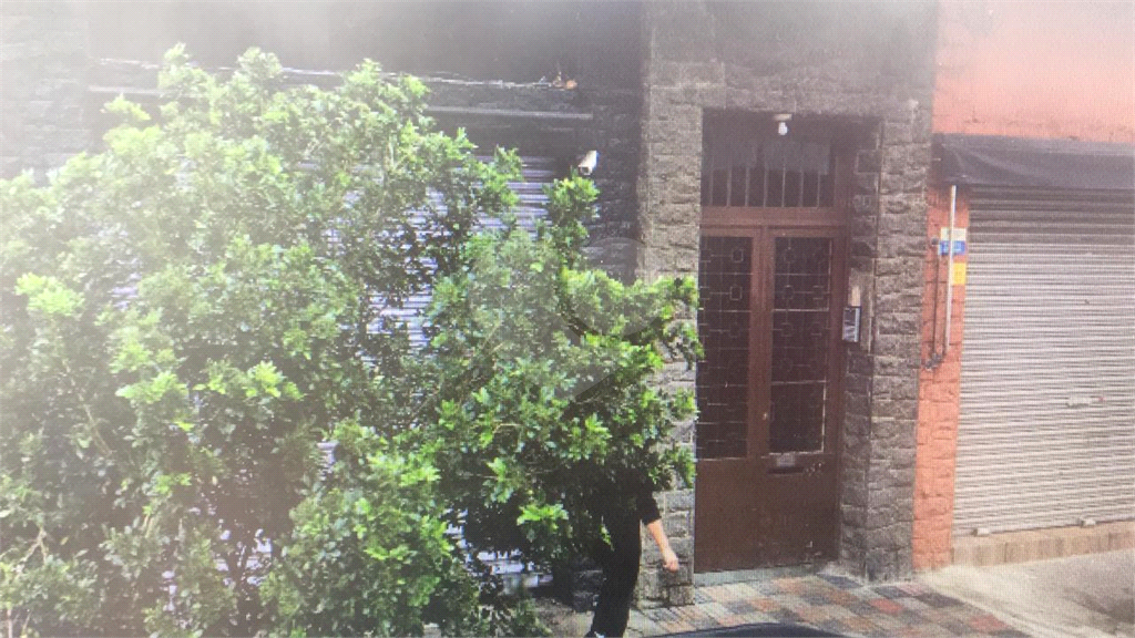 Casa Verde 1 dormitório sala cozinha com lavanderia piso frio em todos os cômodos se vaga garage