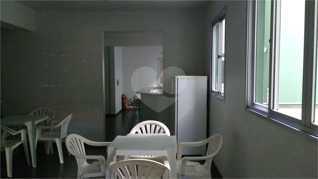 Apartamento 42 m² - Vila Amalia (Zona Norte), a 500 metros do Andorinha / 2 dormit 1 vaga 
