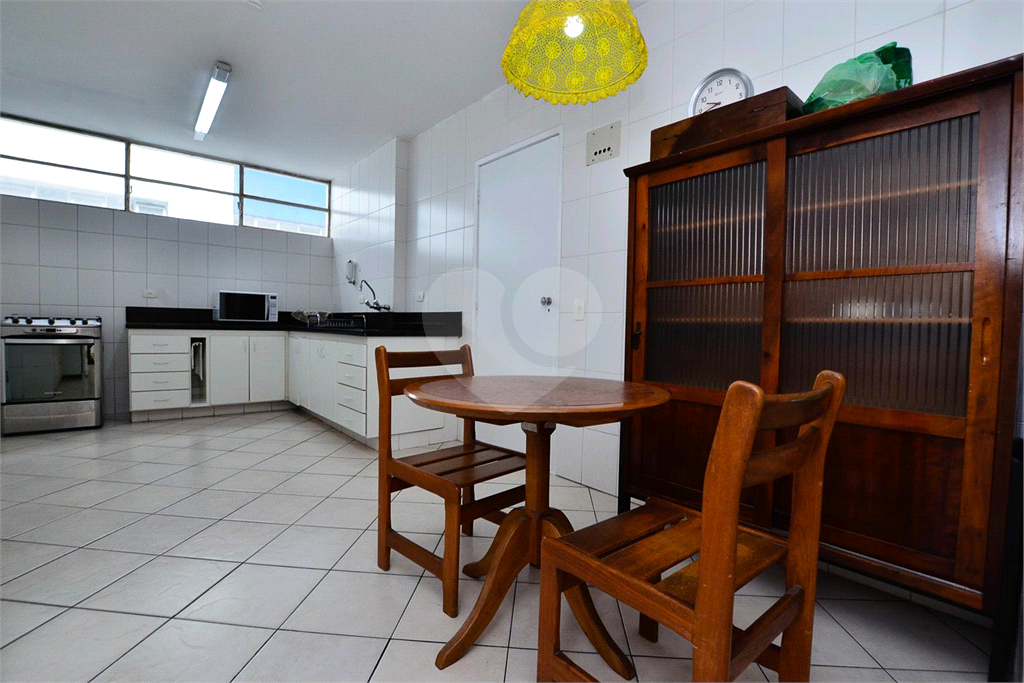 vende- se apto de 4 dormitórios em higienopolis