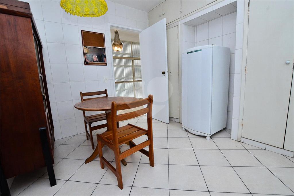 vende- se apto de 4 dormitórios em higienopolis