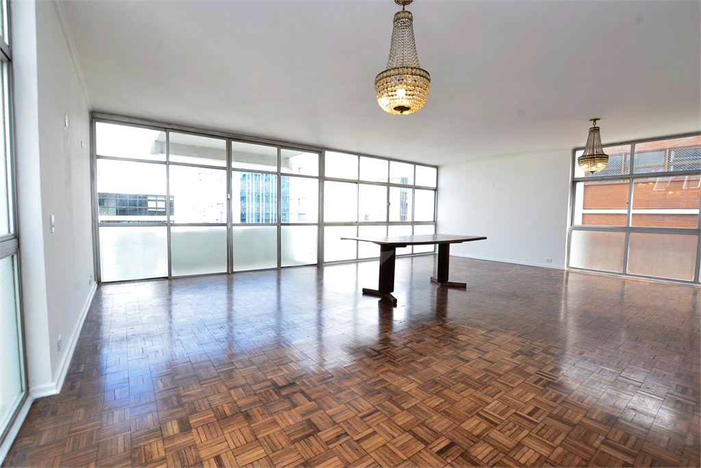vende- se apto de 4 dormitórios em higienopolis