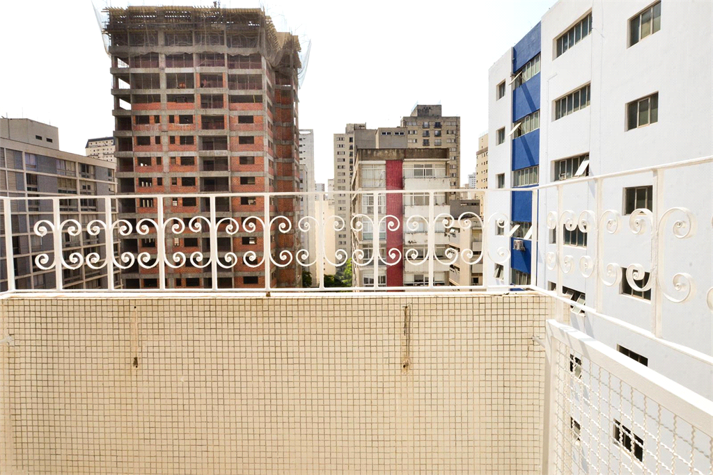vende- se apto de 4 dormitórios em higienopolis