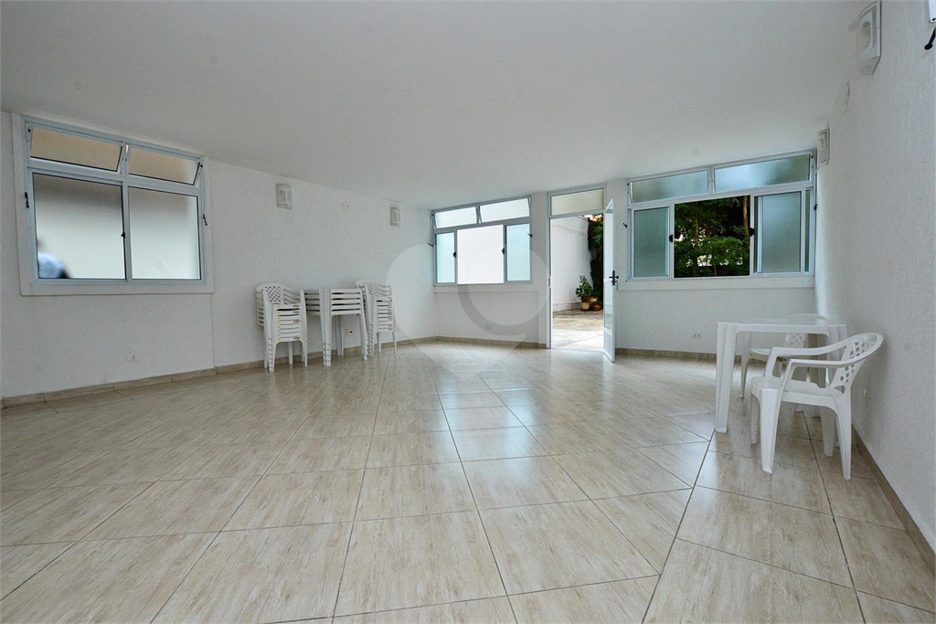 vende- se apto de 4 dormitórios em higienopolis