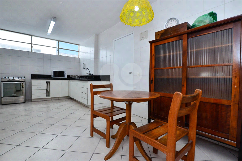 vende- se apto de 4 dormitórios em higienopolis