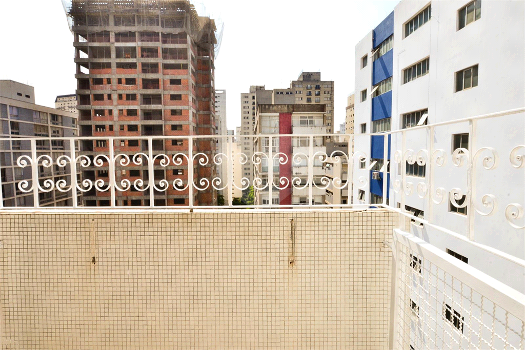 vende- se apto de 4 dormitórios em higienopolis