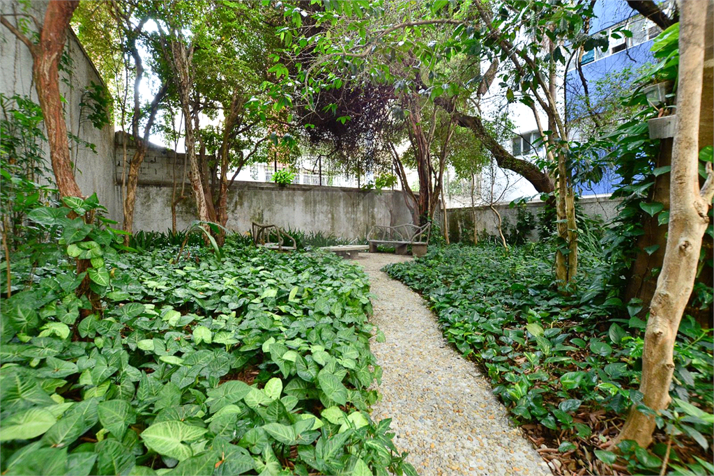 vende- se apto de 4 dormitórios em higienopolis