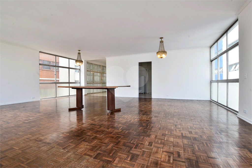 vende- se apto de 4 dormitórios em higienopolis