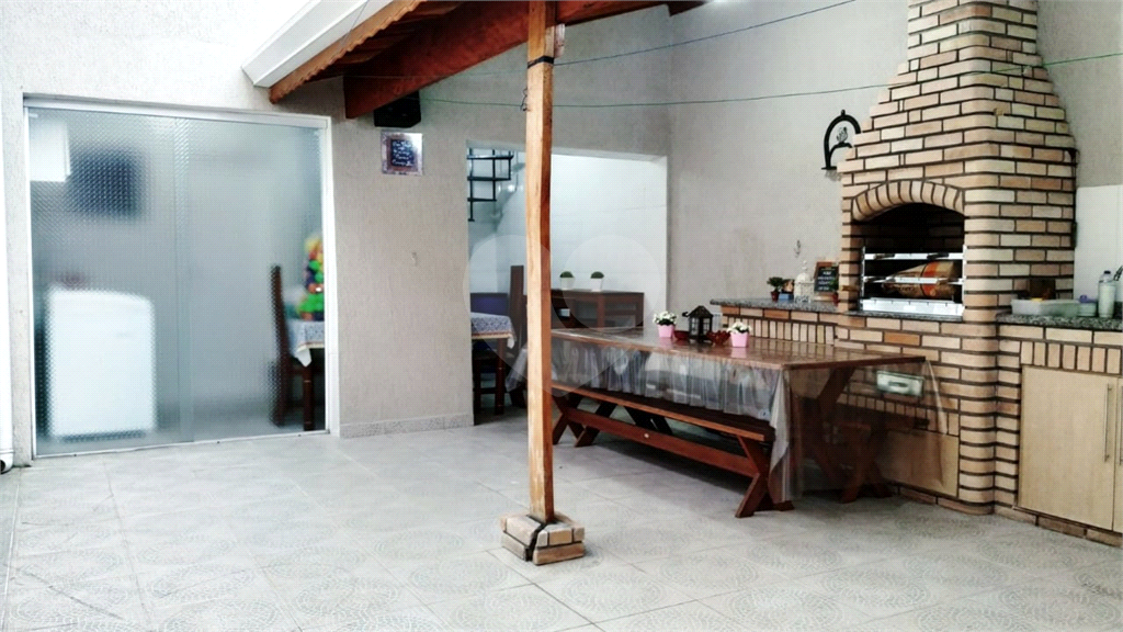 Excelente Casa Térrea para venda com 190 m², 3 dormitórios localizado no Parque Edu Chaves, SP.