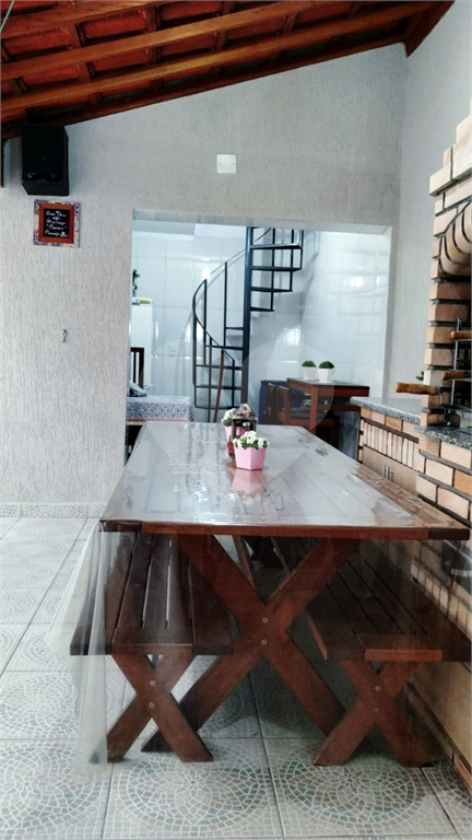 Excelente Casa Térrea para venda com 190 m², 3 dormitórios localizado no Parque Edu Chaves, SP.