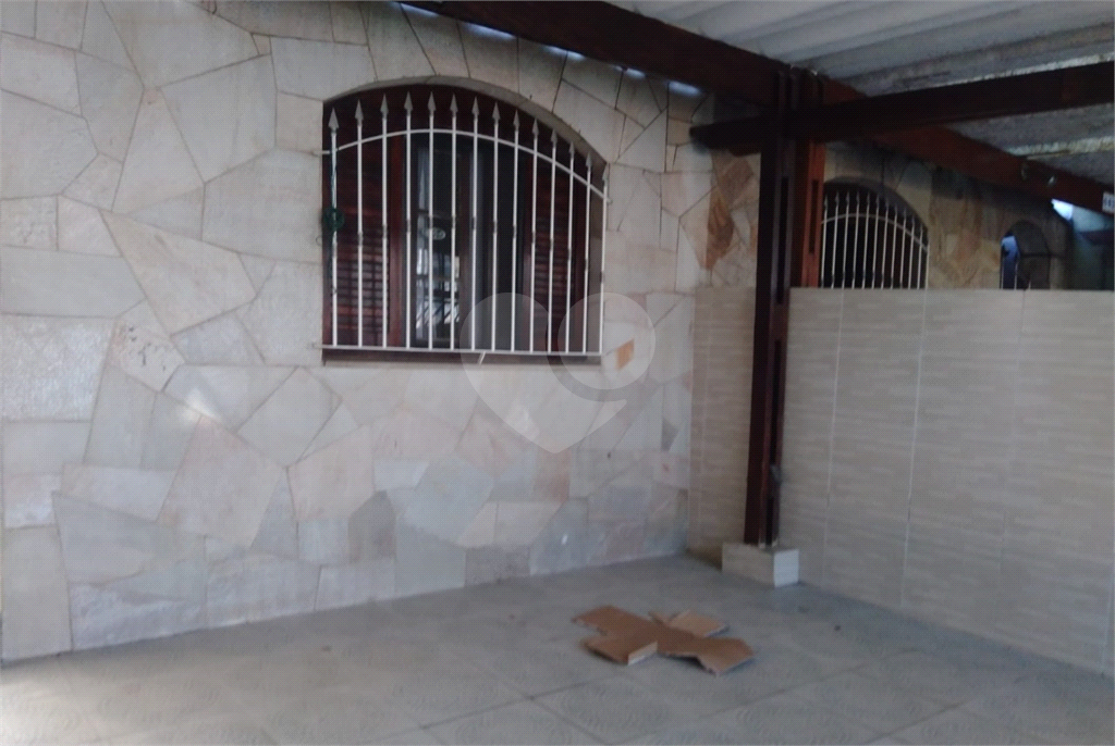 Excelente Casa Térrea para venda com 190 m², 3 dormitórios localizado no Parque Edu Chaves, SP.