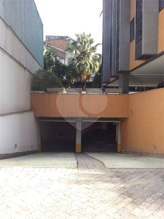SALAS em CAMPO BELO