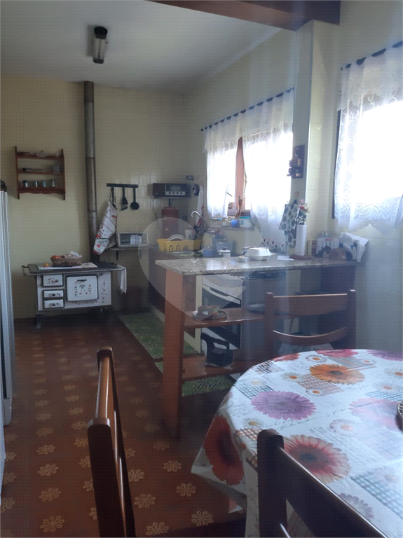 Sobrado à venda com 3 quartos, 230m² - Foto 11