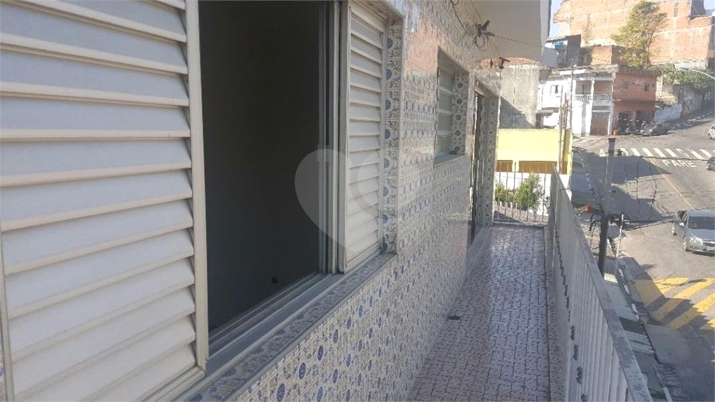 Sobrado 288 m2 - Comal/Resid - Jd Maria Rosa - Taboão da Serra – SP - Sobrado/Salão Alugado/Edicula