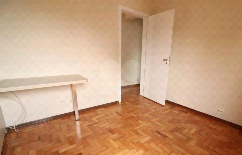 APARTAMENTO NA ACLIMAÇÃO 145M², 3 DORMITÓRIOS