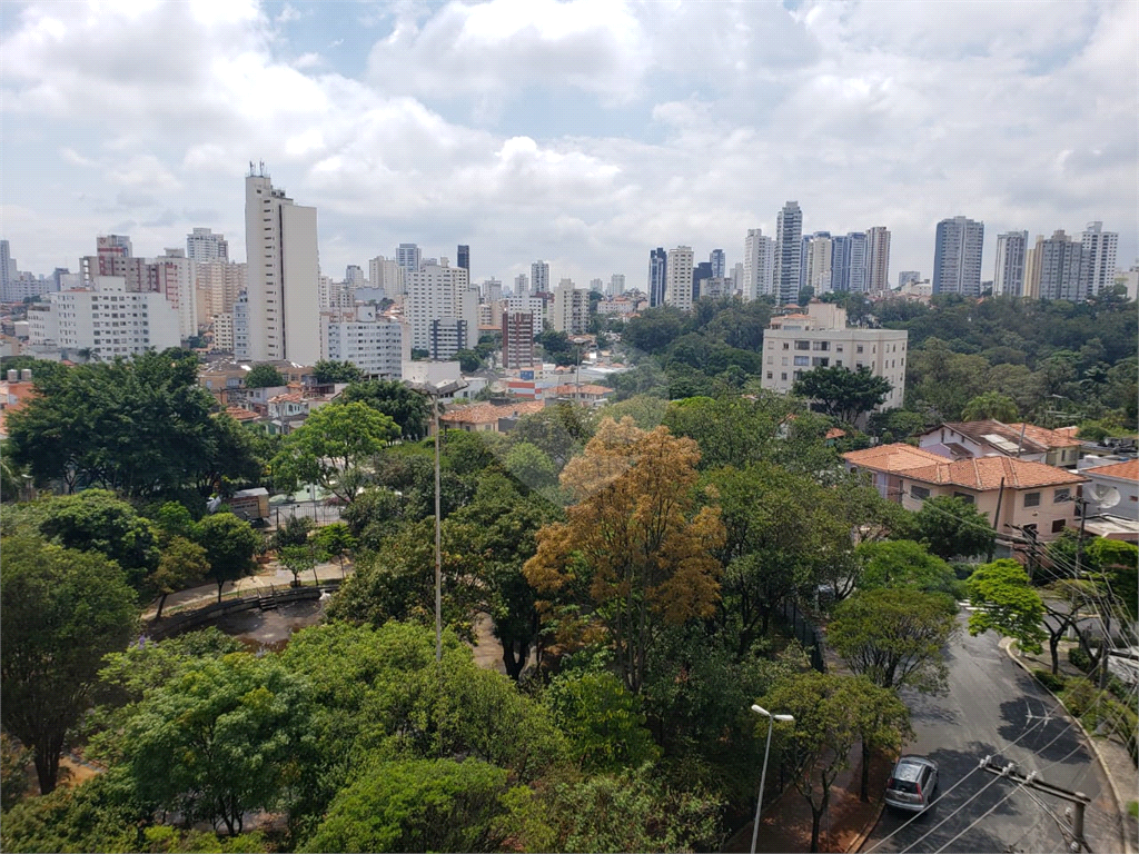 APARTAMENTO NA ACLIMAÇÃO 145M², 3 DORMITÓRIOS