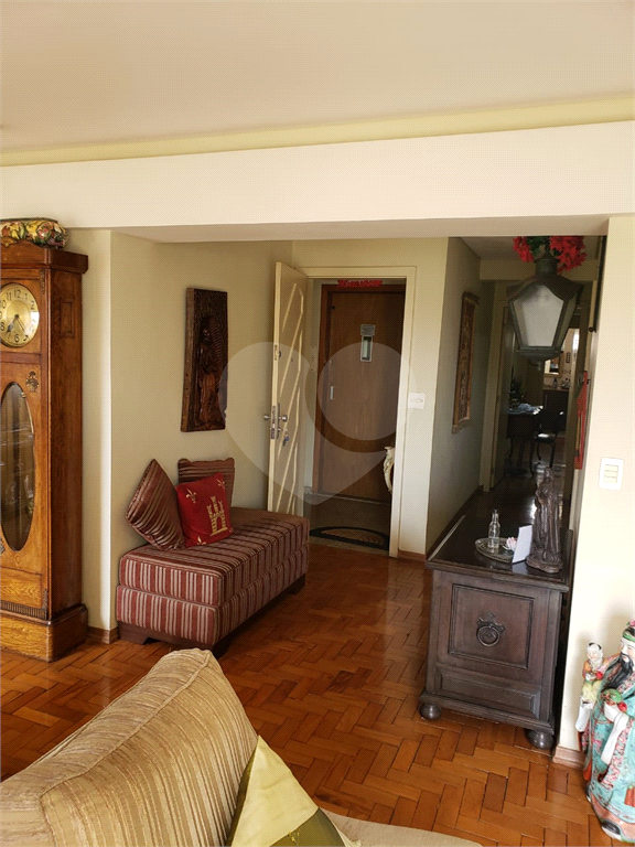 APARTAMENTO NA ACLIMAÇÃO 145M², 3 DORMITÓRIOS
