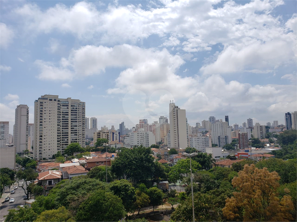 APARTAMENTO NA ACLIMAÇÃO 145M², 3 DORMITÓRIOS