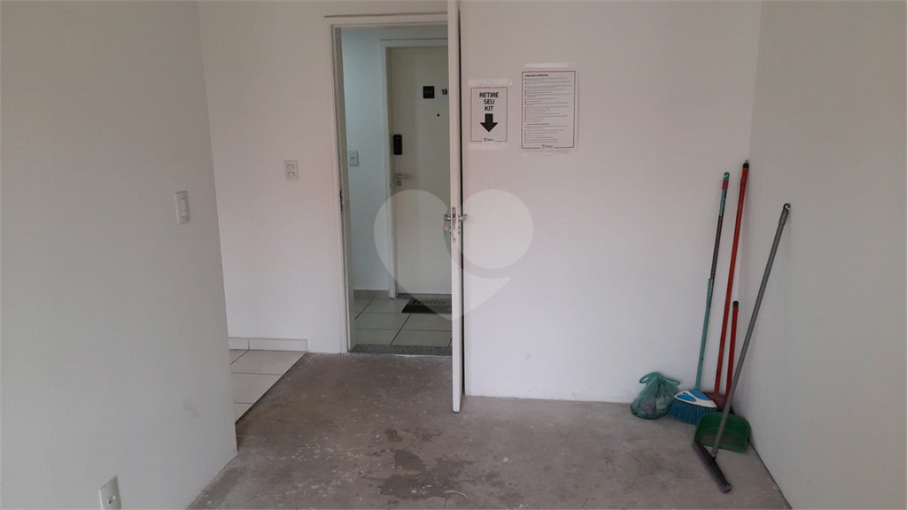 Apartamento à venda com 1 quarto, 53m² - Foto 33