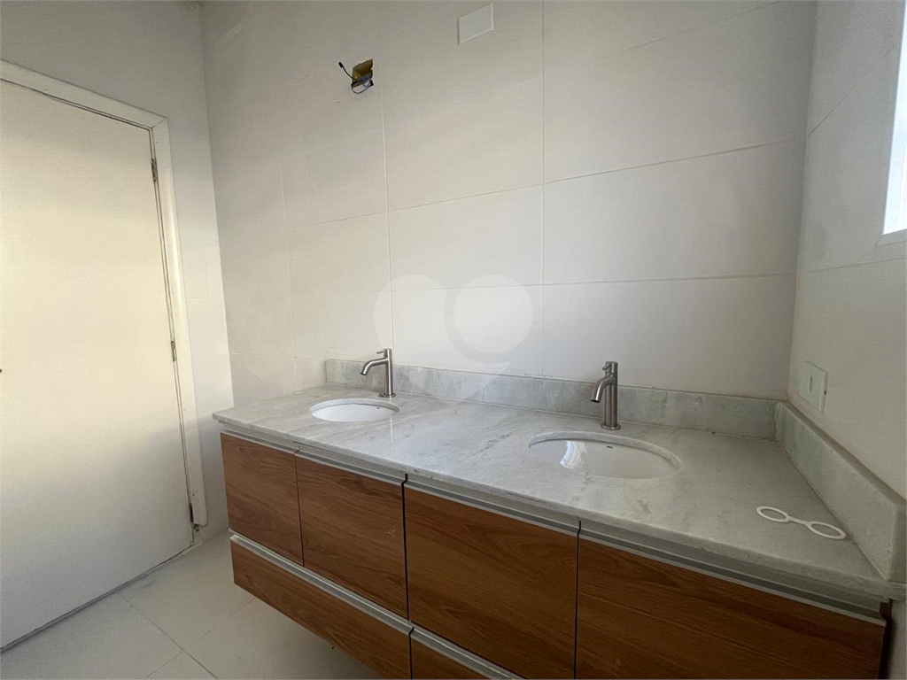 Casa Terrea a venda no bairro do Jardim França