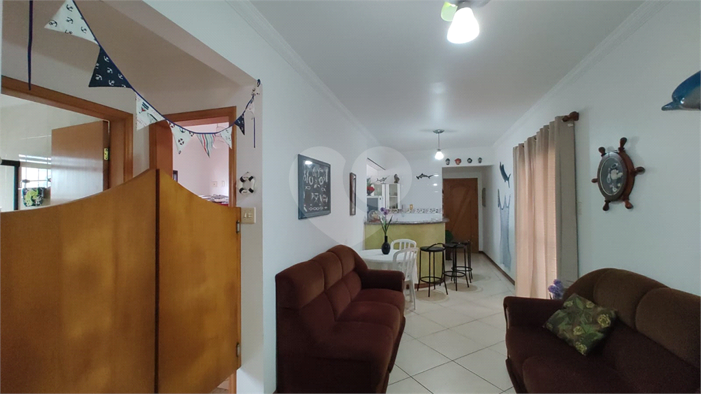 Apartamento sacada gourmet no Forte, praia grande