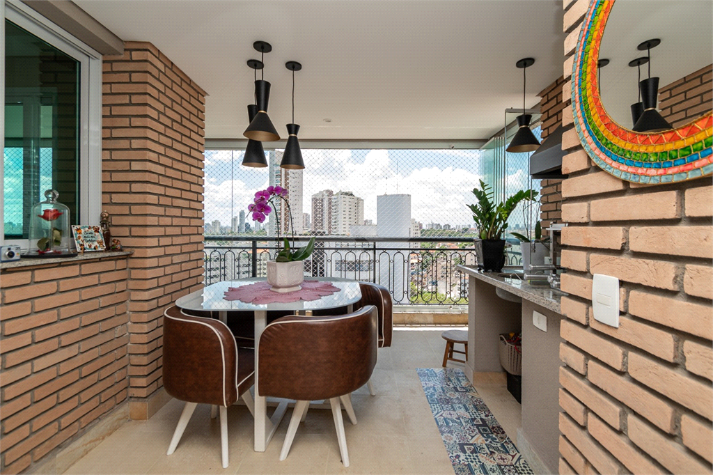APARTAMENTO em ACLIMAÇÃO