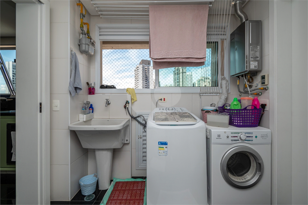 APARTAMENTO em ACLIMAÇÃO