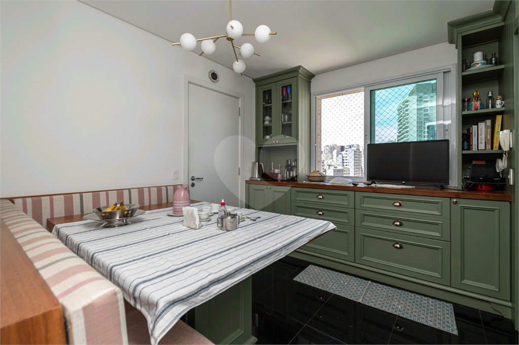APARTAMENTO em ACLIMAÇÃO