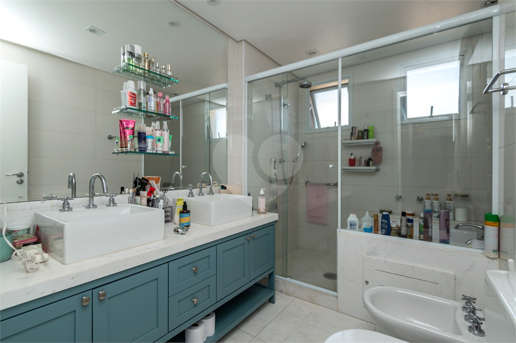 APARTAMENTO em ACLIMAÇÃO