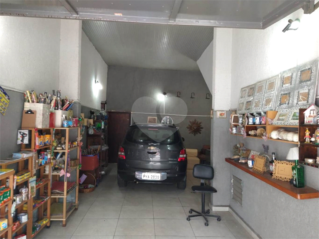 SOBRADO em PARI