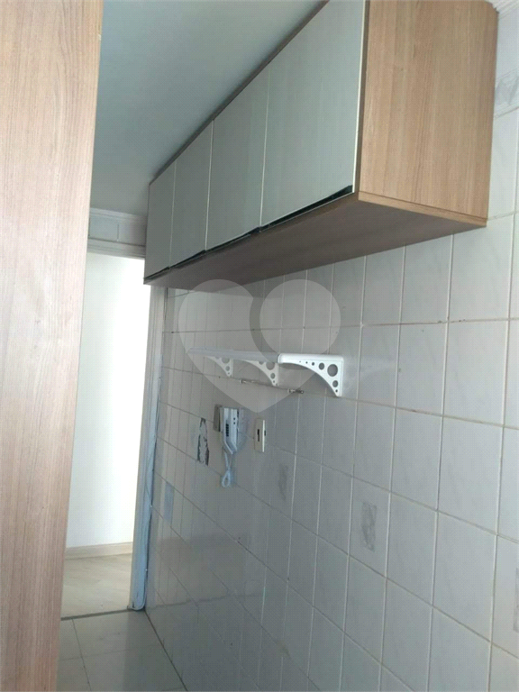Vende-se apartamento em Cotia