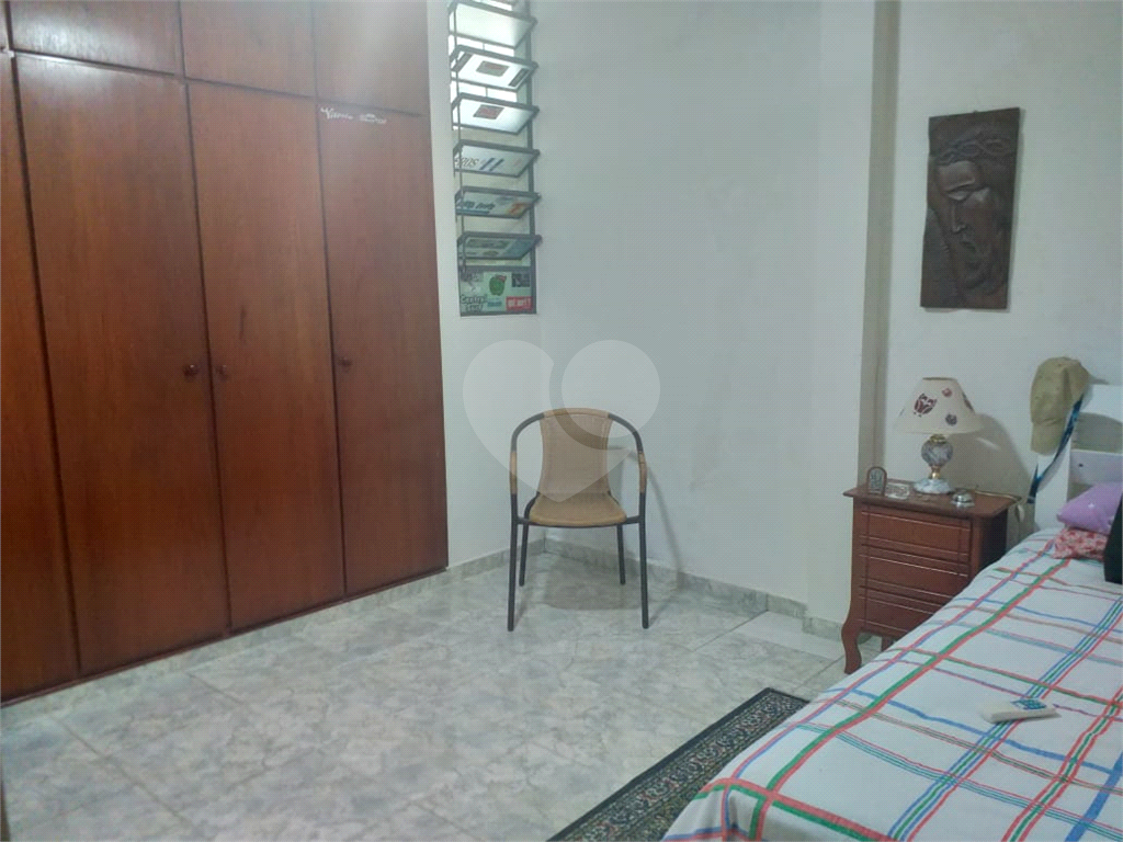 Casa térrea à venda no Imirim – 264 m² com edícula e ampla garagem