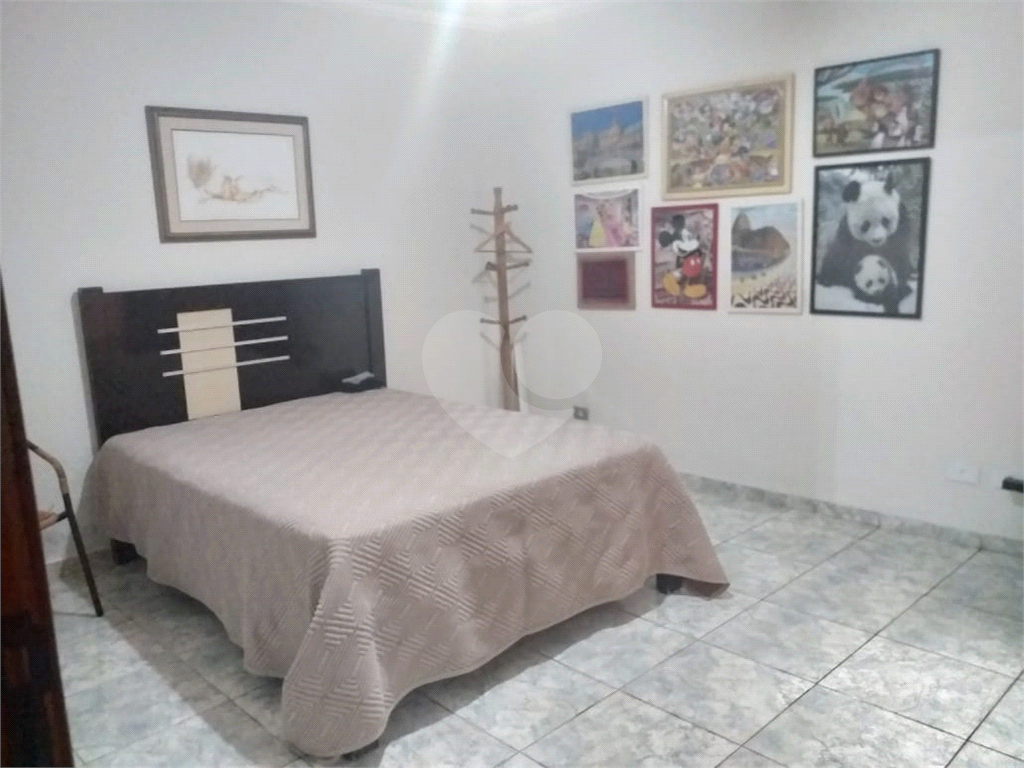 Casa térrea à venda no Imirim – 264 m² com edícula e ampla garagem