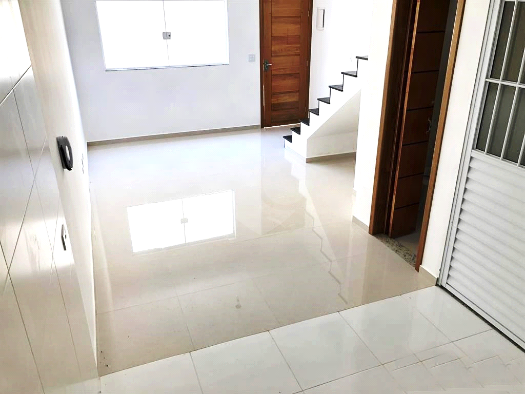 Condomínio novo. Tipo apartamento. Tranquilidade e Ar puro da Serra da Cantareira