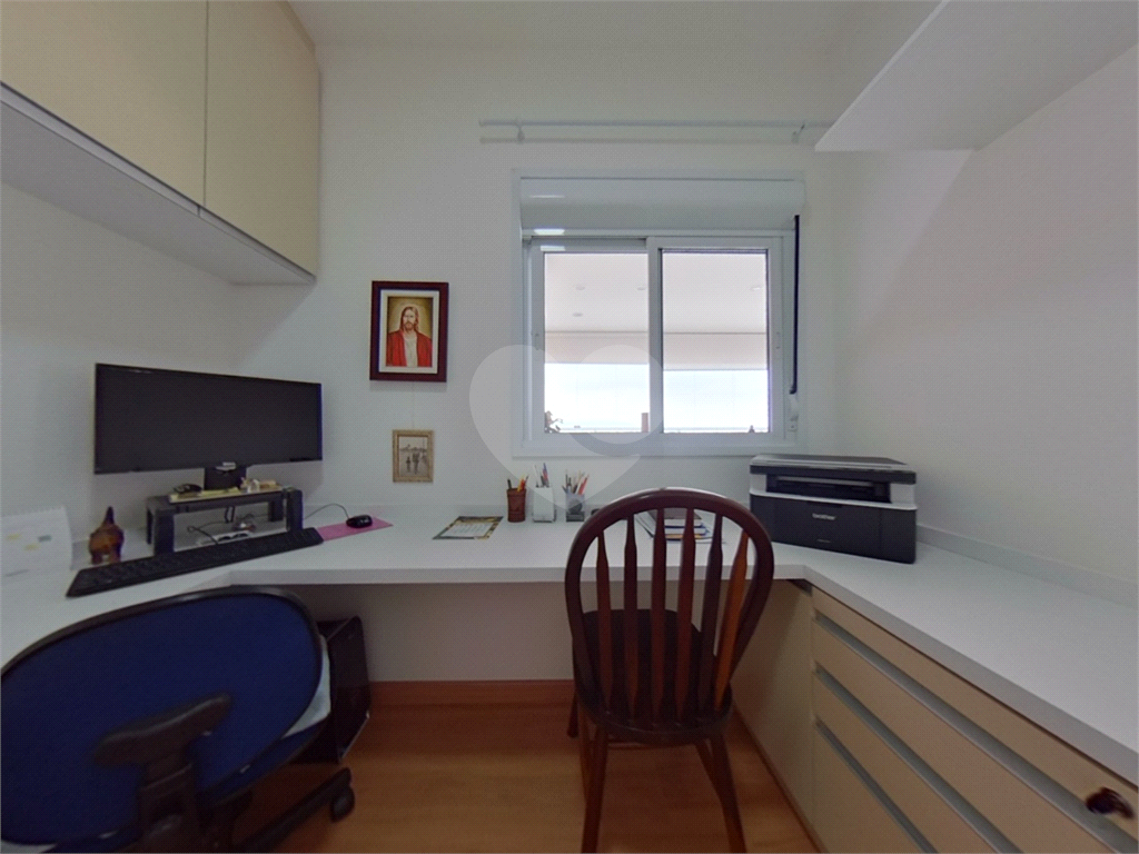Apartamento de 145 m², com 4 dormitórios e 3 vagas na Barra Funda - SP