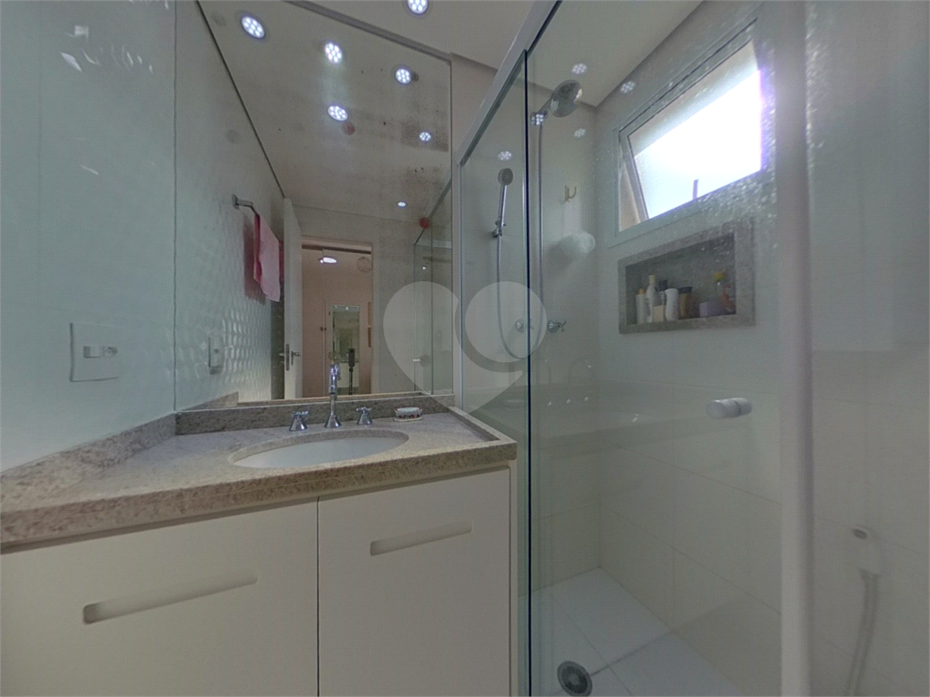 Apartamento de 145 m², com 4 dormitórios e 3 vagas na Barra Funda - SP