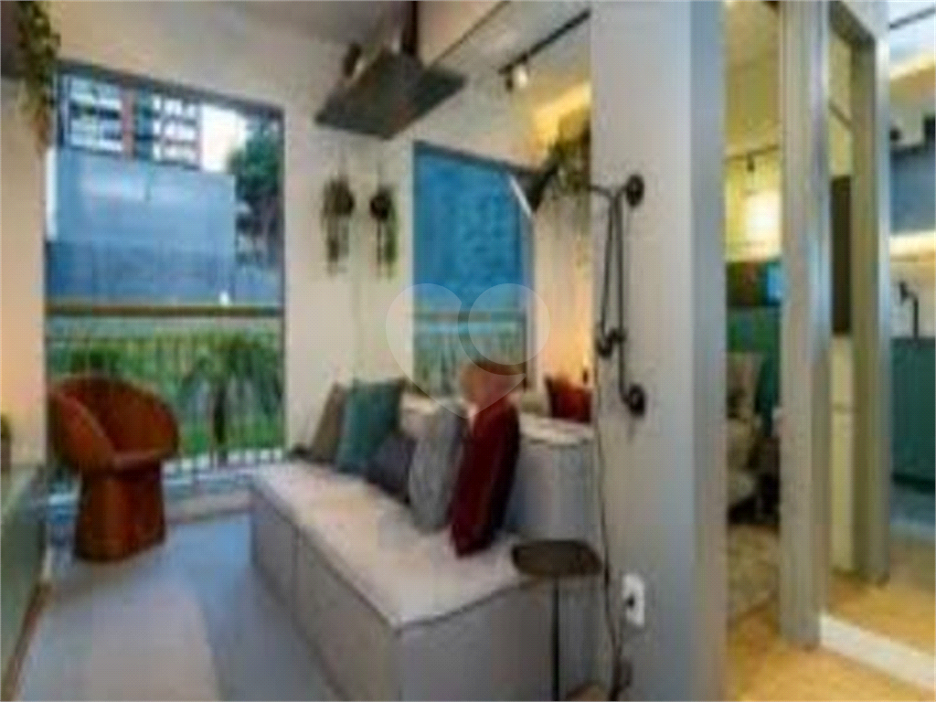 Apartamento à venda em PINHEIROS com 25 m²