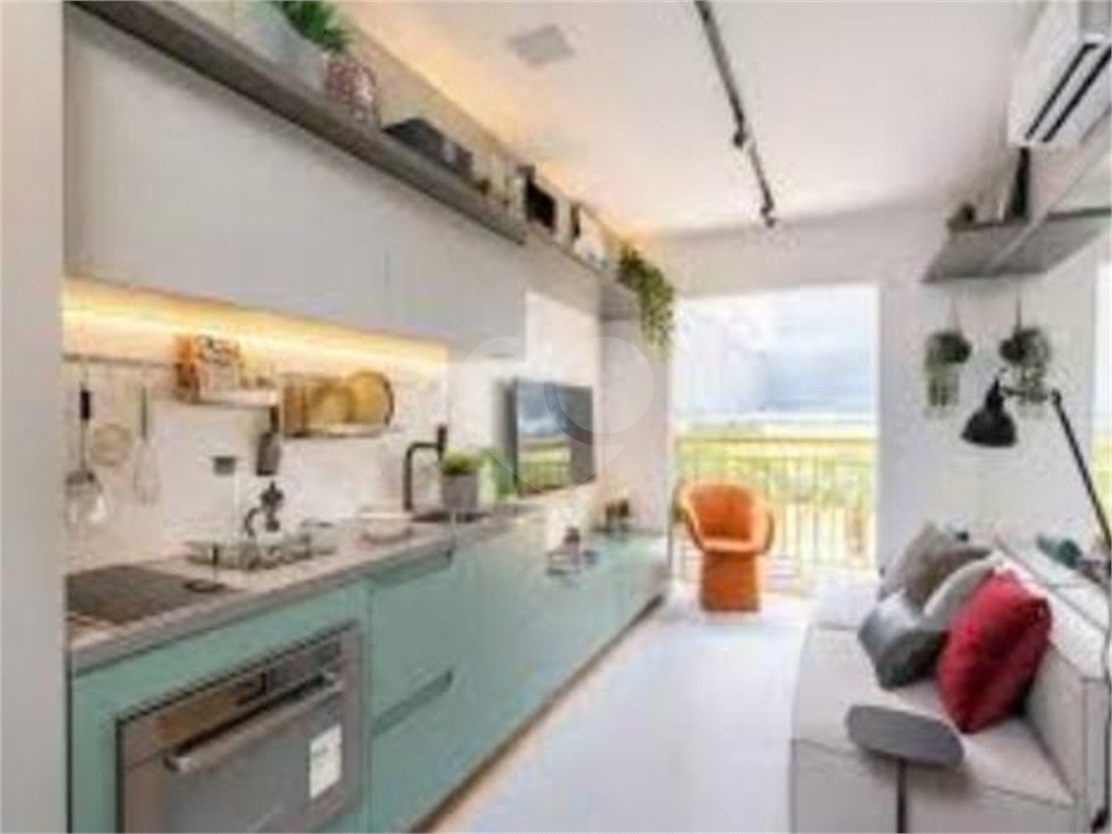 Apartamento à venda em PINHEIROS com 25 m²