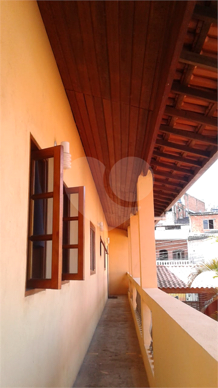 SOBRADO em ANHANGUERA