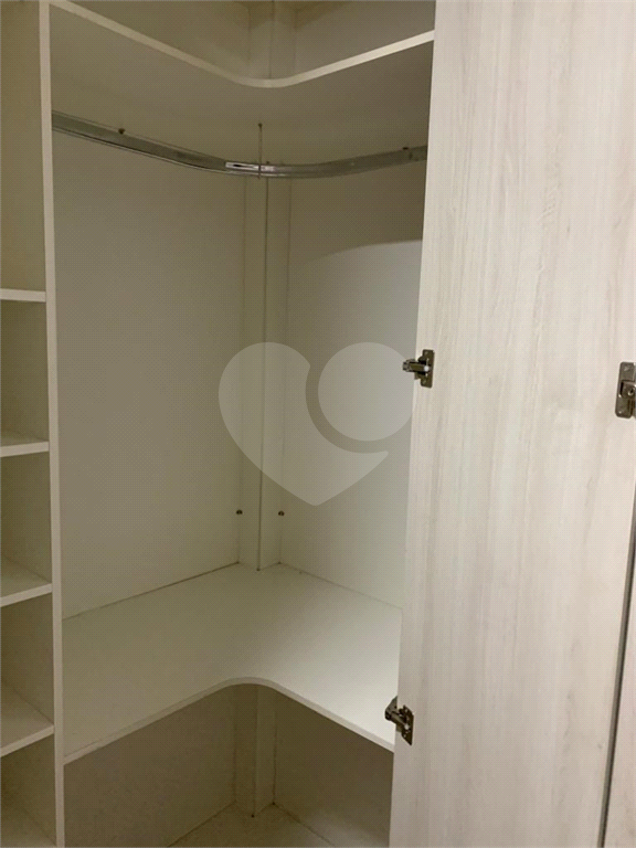 Apartamento para alugar na Avenida do Guacá