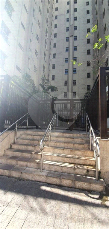 Belo apartamento Consolação