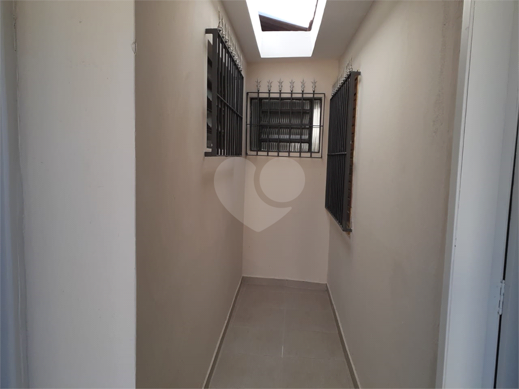 Casa à venda com 3 quartos, 159m² - Foto 25