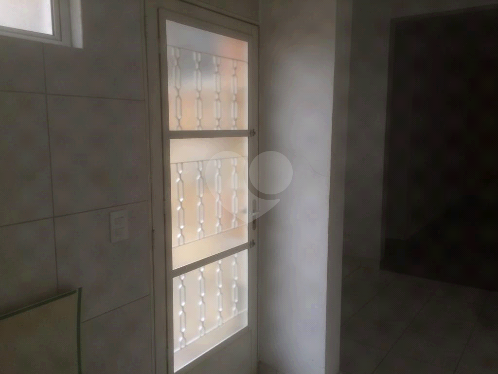 Apto com 99m 3 dorm 1 suite  2 banheiros com 1 vaga de garagem