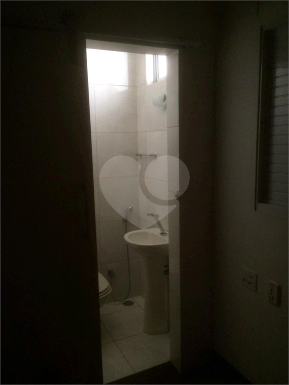 Apto com 99m 3 dorm 1 suite  2 banheiros com 1 vaga de garagem