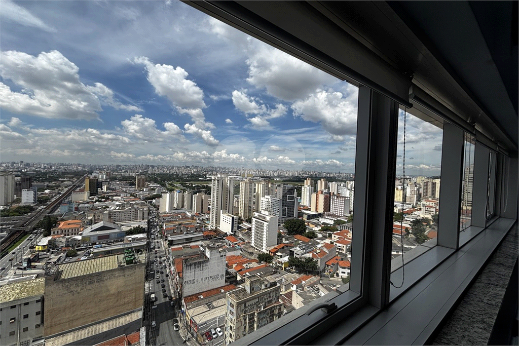 Lage comercial localizada em andar alto, com excelente localização em Santana.