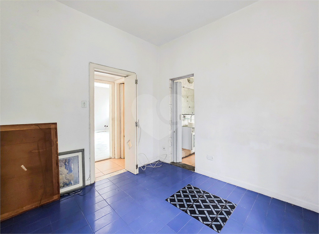 Apartamento - Bela Vista - 2 Quartos / Dormitórios - Venda / Compra