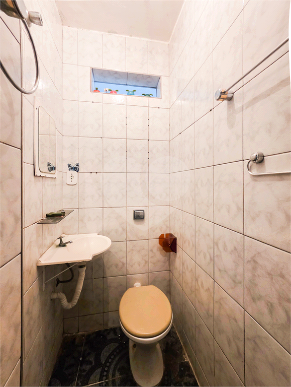 Apartamento - Bela Vista - 2 Quartos / Dormitórios - Venda / Compra